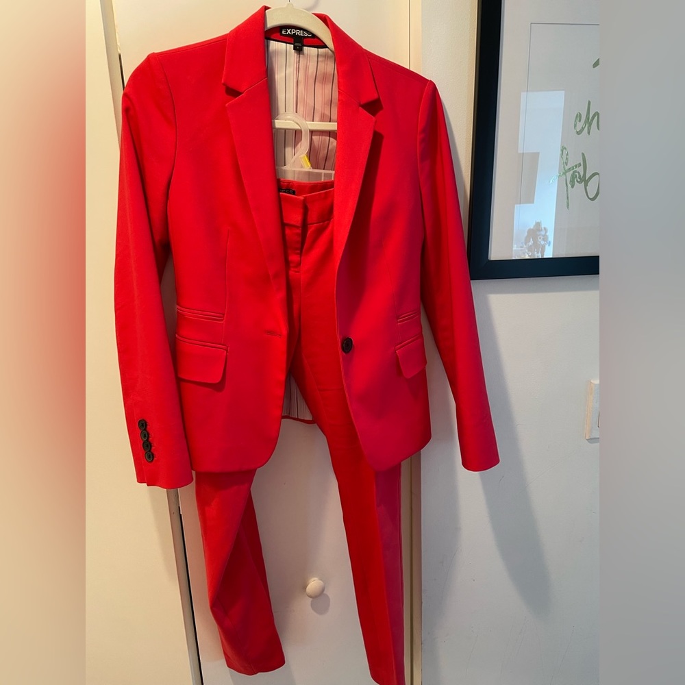 Express red suit- red blazer size XS and columnist red pants 00R- bright red